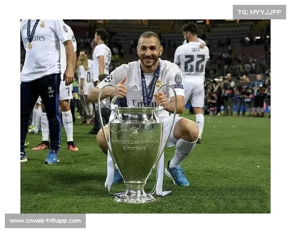 欧冠多语言阵容提升沟通效率助力球队协作与胜利